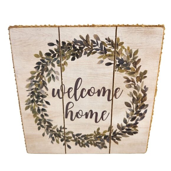 Rustic Wooden Welcome Home Sign With Leaf Wreath Design Burlap Edges Square 5.5" - Picture 2 of 5